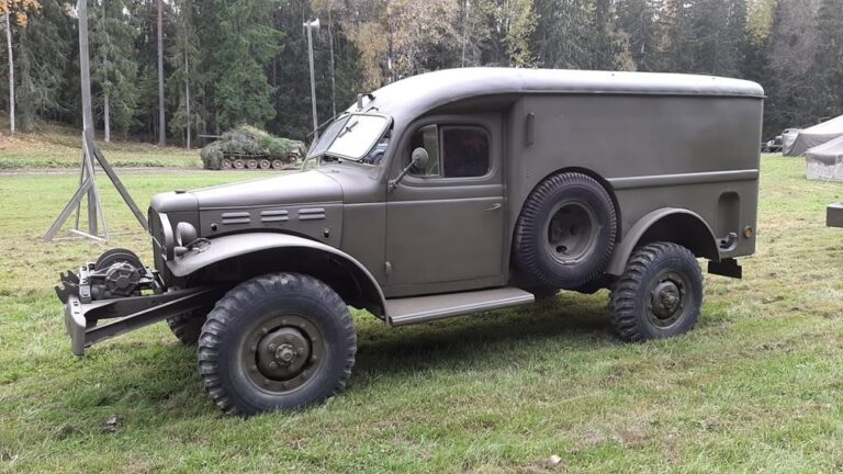 Dodge WC-54 Ajetttu pellole kuvia varten Mil-safarit Pornainen