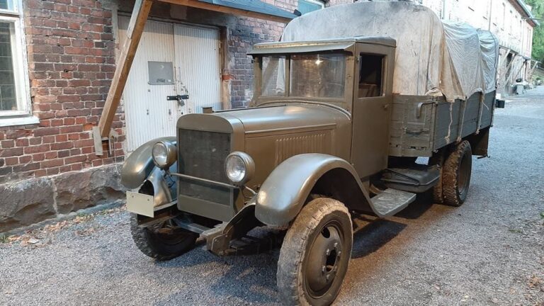 Mil-safareiden Zis-5 kuorma-auto elokuva kuvauksissa Mil-safarit Pornainen